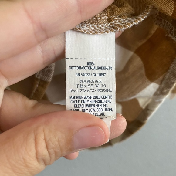 Old Navy Womens Size Small Button Down Size Small Plaid Tan White Neutral - Picture 9 of 10